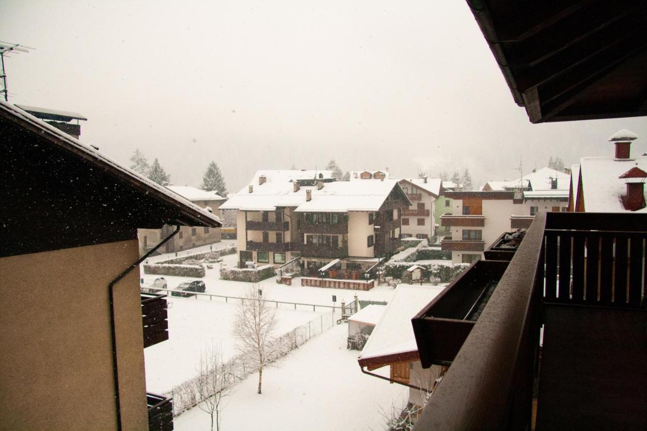 Residenza Marconi Lejlighedshotel Pinzolo Eksteriør billede